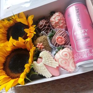 Box Rosé & Sol – Fresas Finas, Girasoles & Espumoso